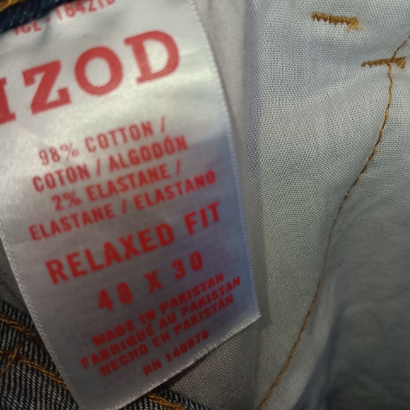 Izod relaxed men jeans size 48×30 - Picture 3 of 3